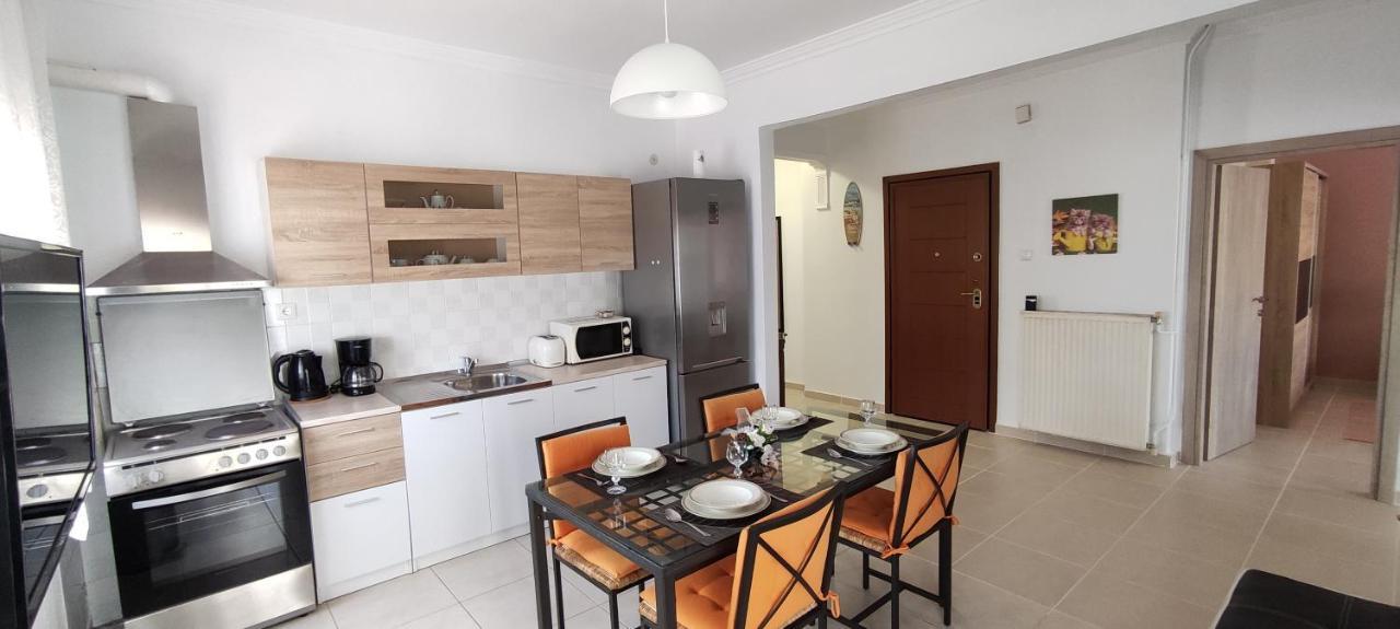 Seaside Apartments Nea Iraklia Exterior foto